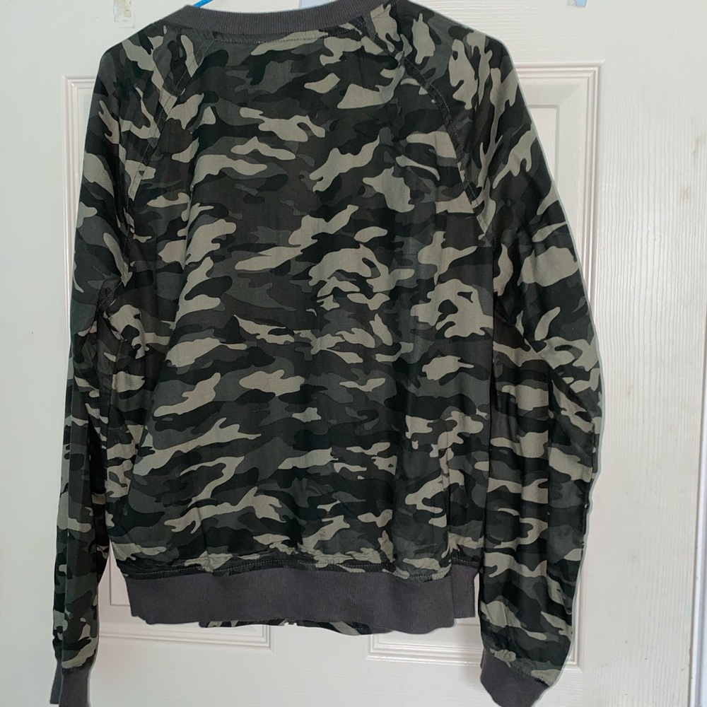 Bomber Jacket - Picture 6 of 8